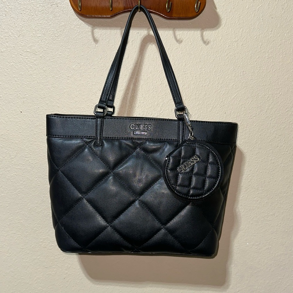 Women’s handbag